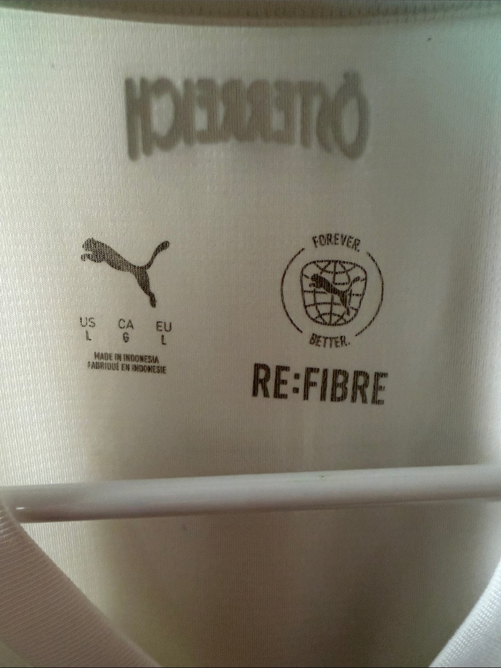 Austria Men’s Soccer/Football Jersey Away- White & Mint Melt Design - Picture 4 of 7